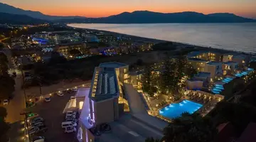 Vantaris Beach Luxury Resort