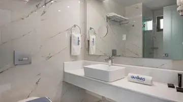 VANTARIS BLUE - ADULTS ONLY