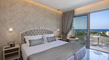Vantaris Luxury Beach Resort