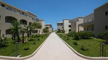 Vantaris Luxury Beach Resort