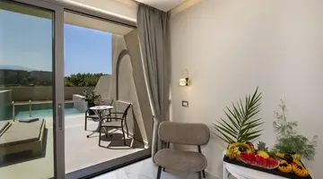 Vantaris Luxury Beach Resort