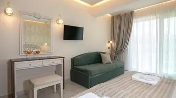 Vantaris Luxury Beach Resort