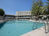 VANTARIS LUXURY BEACH RESORT