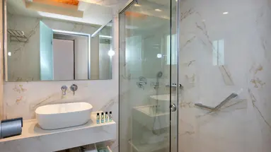 Vantaris Luxury Beach Resort