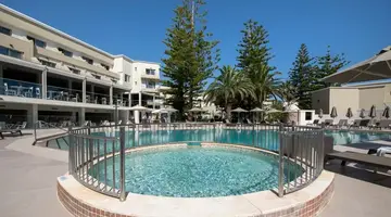 Vantaris Luxury Beach Resort