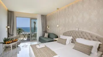 Vantaris Luxury Beach Resort
