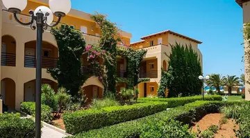 Vantaris Luxury Beach Resort
