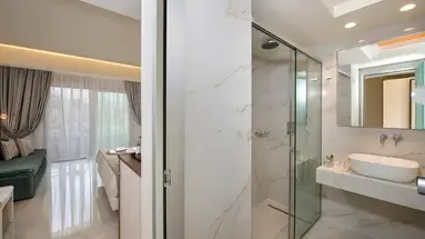 Vantaris Luxury Beach Resort