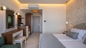 Vantaris Luxury Beach Resort