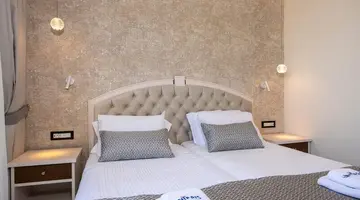 Vantaris Luxury Beach Resort