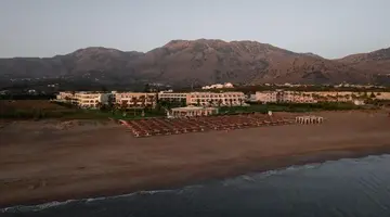 Vantaris Palace
