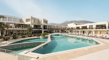 Vantaris Palace