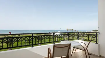 Vantaris Palace