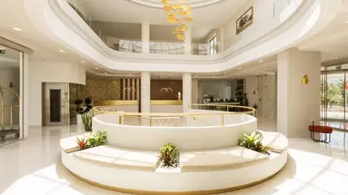 Vantaris Palace