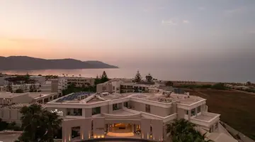 Vantaris Palace