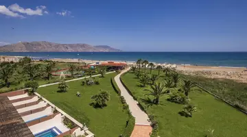 Vantaris Palace