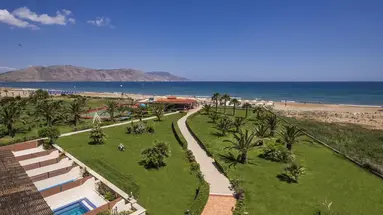 Vantaris Palace