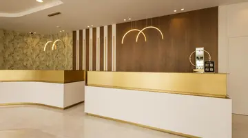 Vantaris Palace