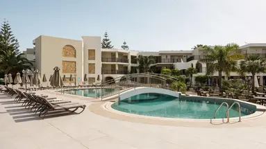 Vantaris Palace