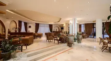 Vantaris Palace