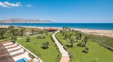 Vantaris Palace