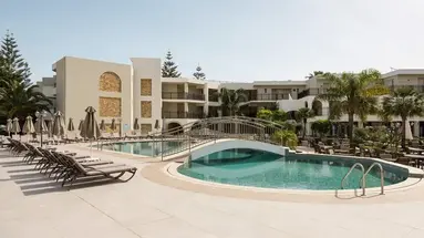 Vantaris Palace