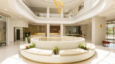 Vantaris Palace