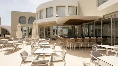 Vantaris Palace