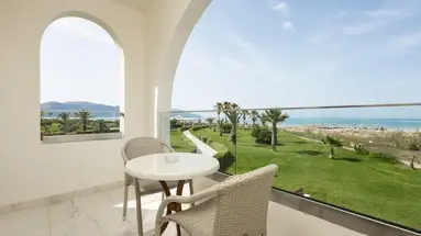 Vantaris Palace