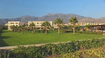 Vantaris Palace