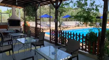 Varelis Pension