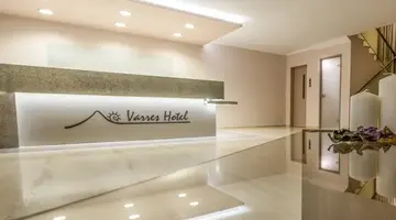 Varres Hotel