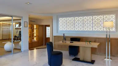Vasia Boulevard - Adults Only