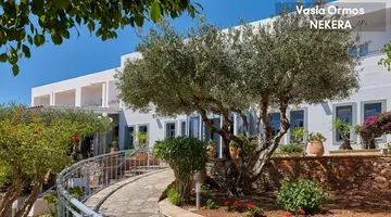 Vasia Ormos Hotel