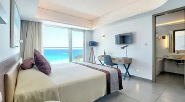 Vassos Nissi Plage Hotel & Spa