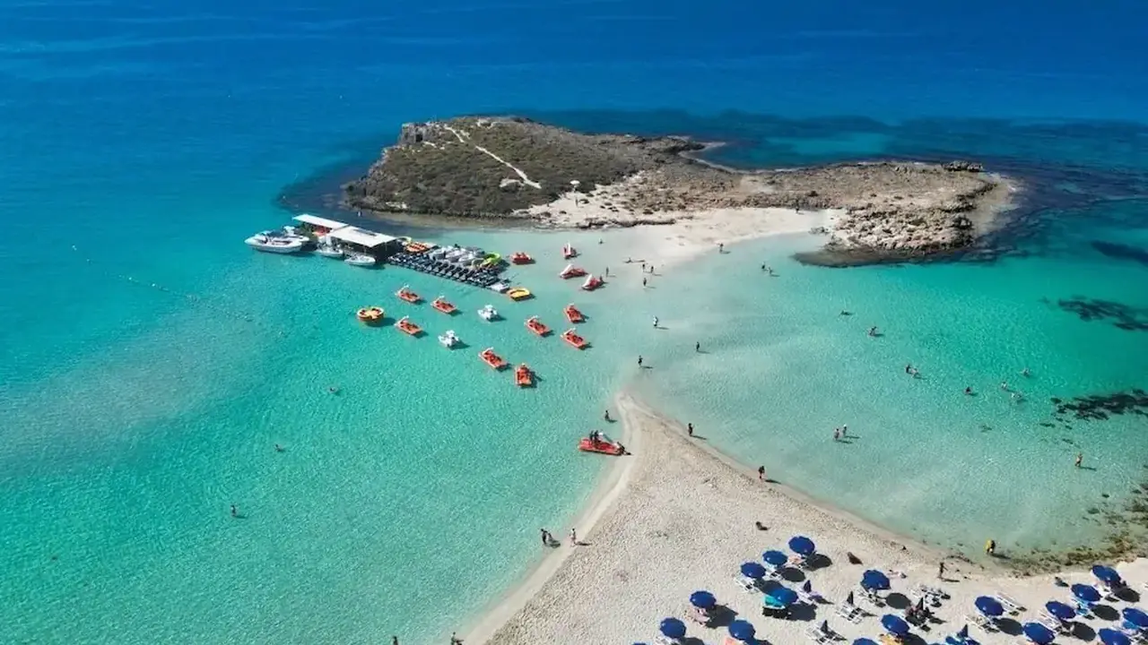 Vassos Nissi Plage Hotel & Spa