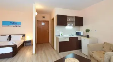 Vechna-R Aparthotel