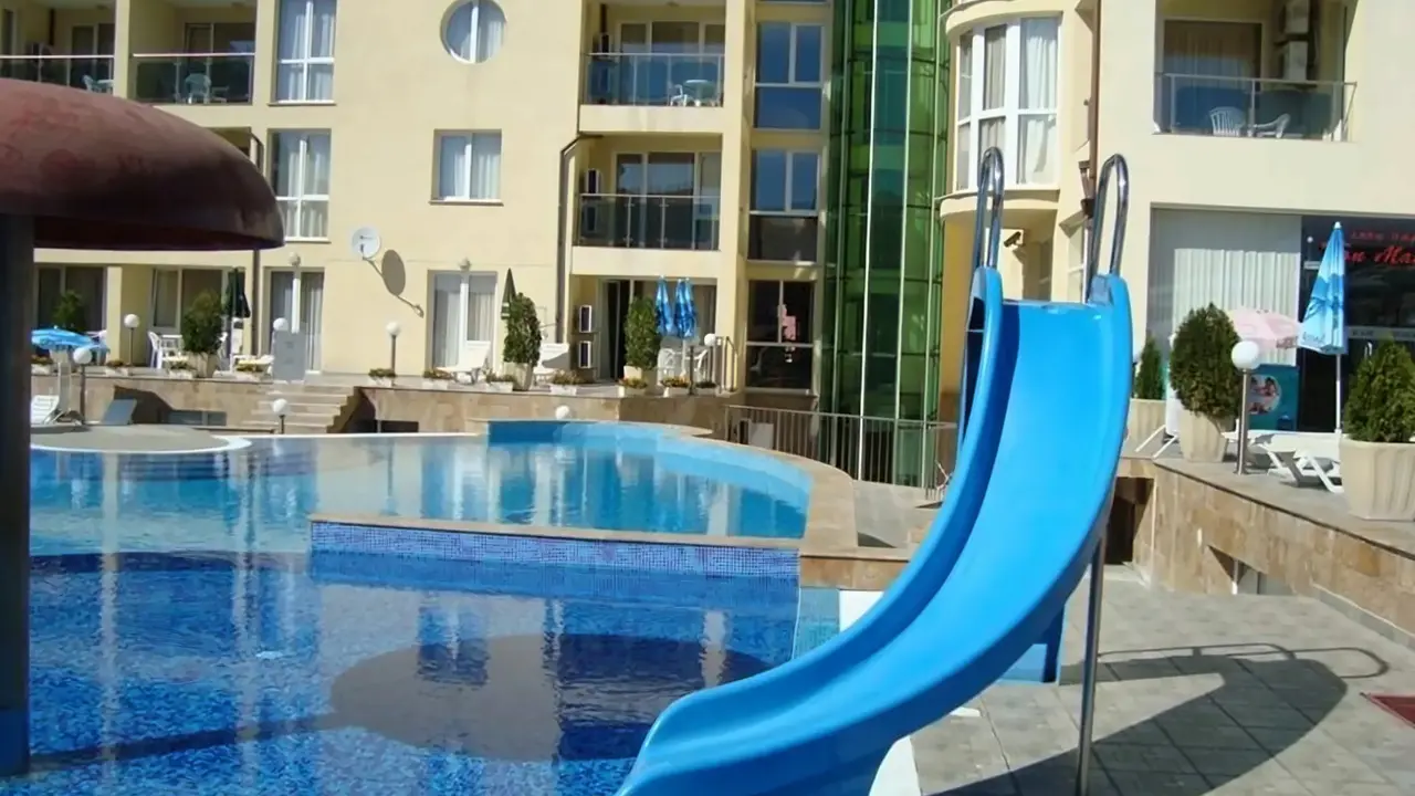 Vechna-R Aparthotel