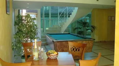Vechna-R Aparthotel