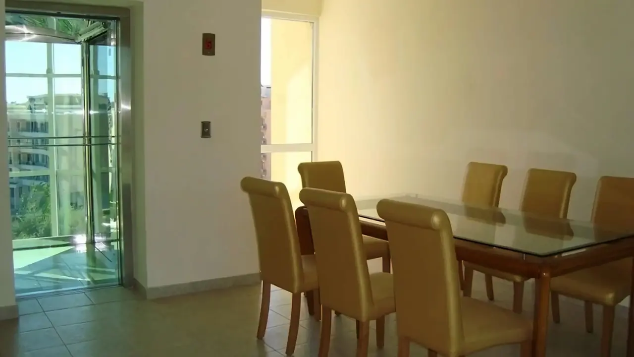 Vechna-R Aparthotel