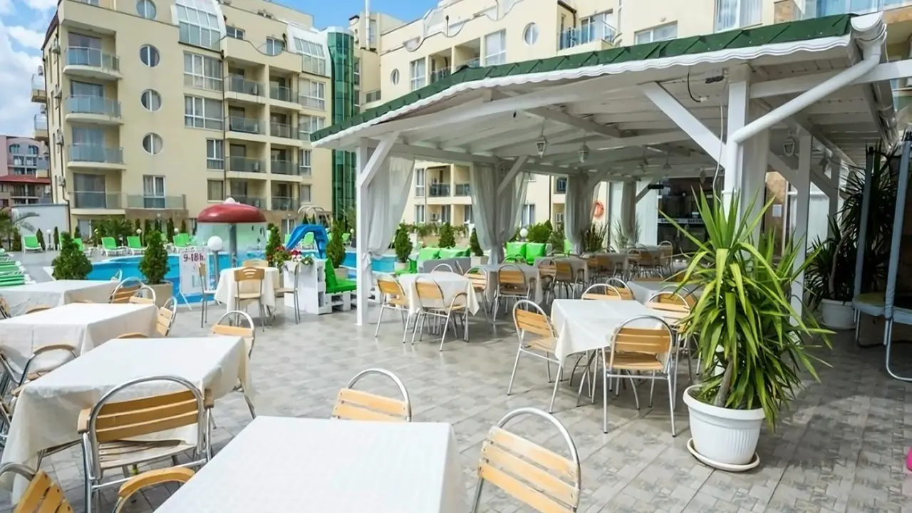 Vechna-R Aparthotel