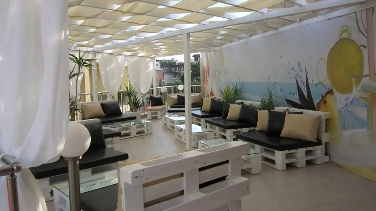 Vechna-R Aparthotel