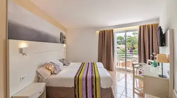 Venecia Paguera Hotel