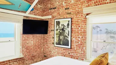 Venice V Hotel