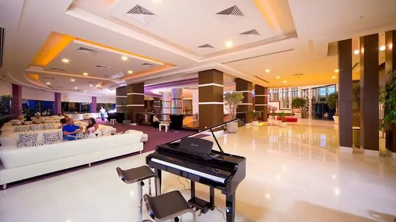 Venosa Beach Resort & Spa