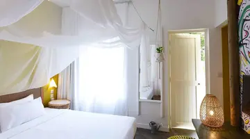 VERANDA TAMARIN HOTEL