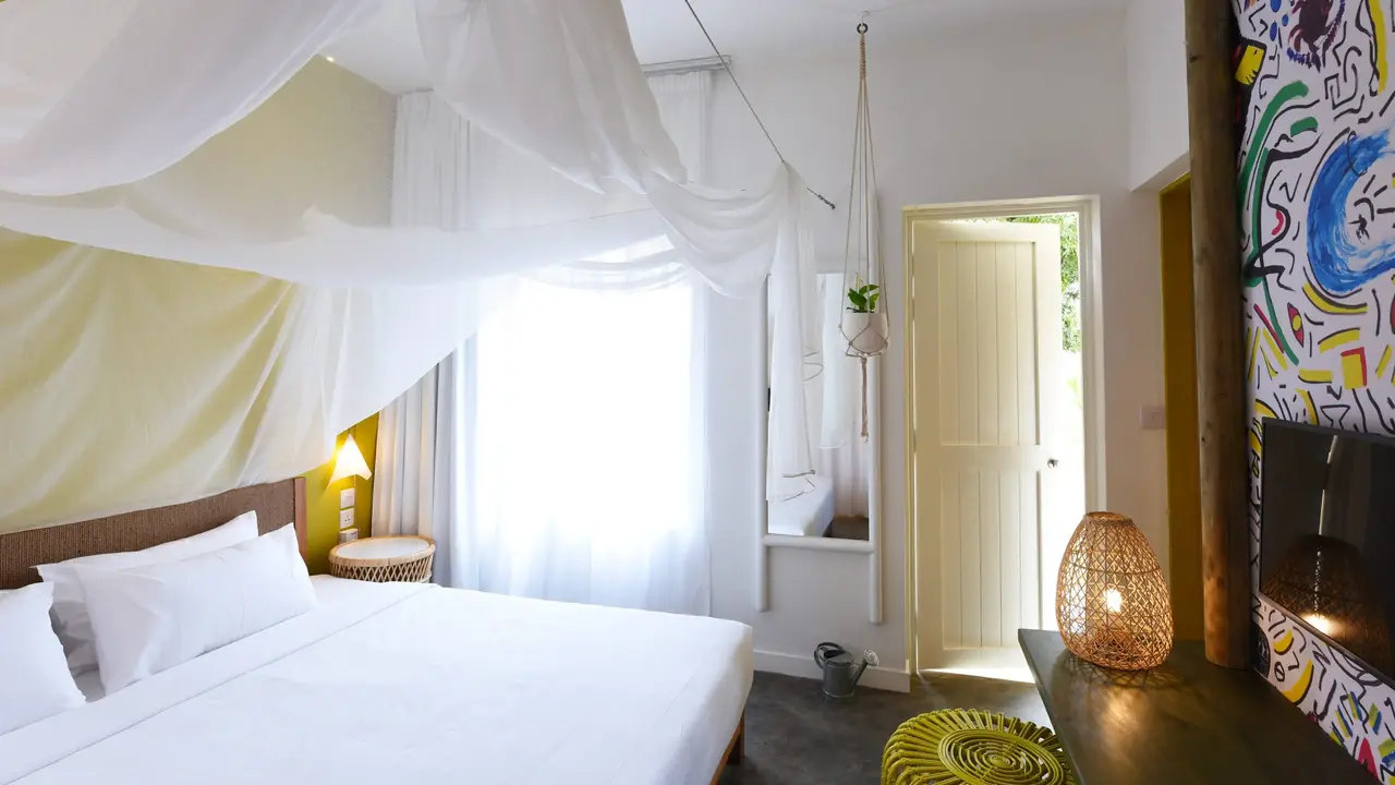 VERANDA TAMARIN HOTEL