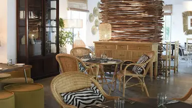 VERANDA TAMARIN HOTEL