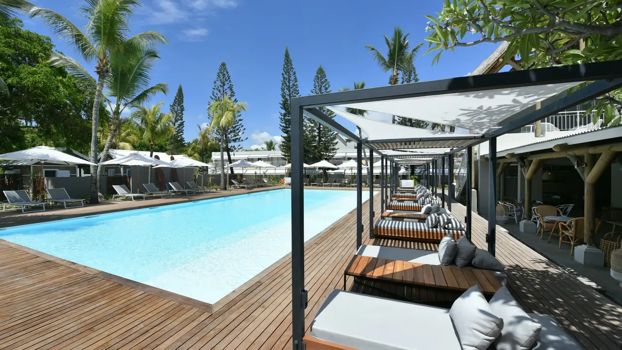 VERANDA TAMARIN HOTEL