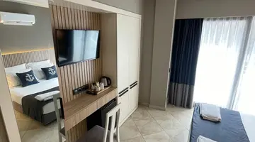 VERDE HOTEL ADULTS ONLY 16 AGE